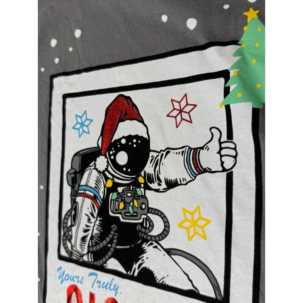 Eighty Eight Brand 14 16 NASA Christmas Astronaut Santa T-Shirt Tee Holiday NWT - Picture 6 of 14